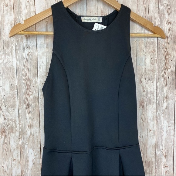 Abercrombie & Fitch Fit and Flare Sleeveless Ladder Back Skater Dress Size XS - Picture 2 of 11